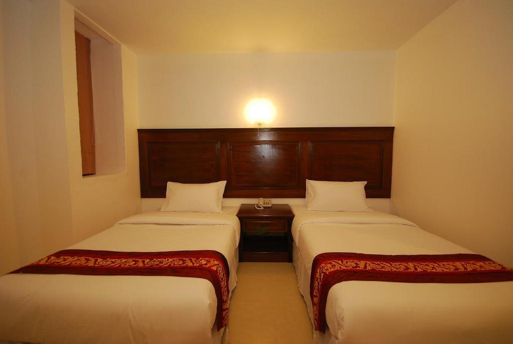 Patong Budget Rooms Extérieur photo